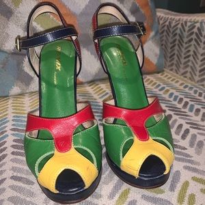 Re-Mix 1940’s Carmen Miranda inspired high heels